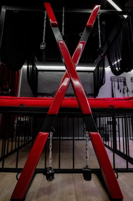 Bdsm Apartman V Bratislave -Adults Only Bratislava Exterior photo